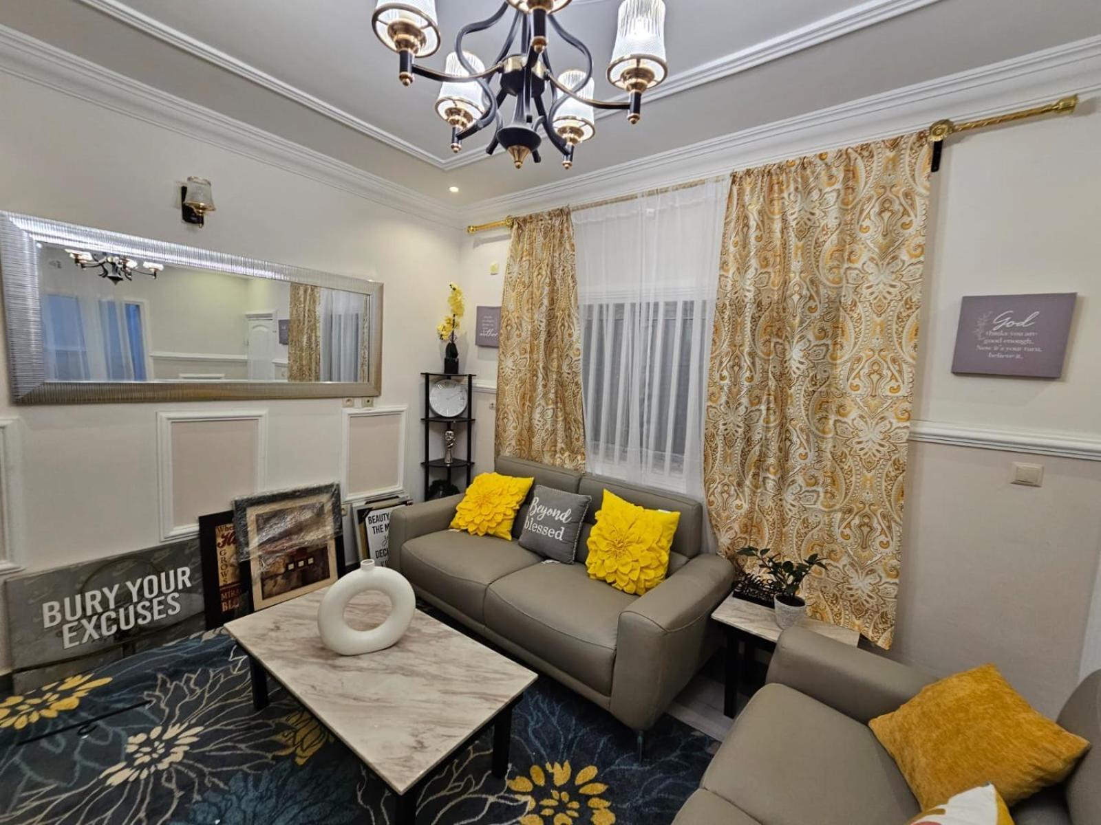 Beulah Land Guest Home Yaounde Ngoại thất bức ảnh